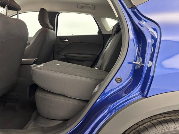 Vente en ligne Renault Captur  Blue dCi 95 au prix de 14 990 €