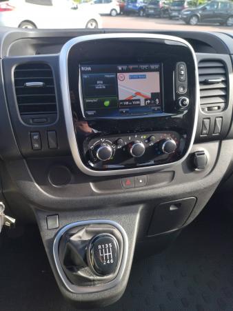 Vente en ligne Renault Trafic Cabine Approfondie TRAFIC CA L1H1 1000 KG DCI 120 au prix de 26 990 €