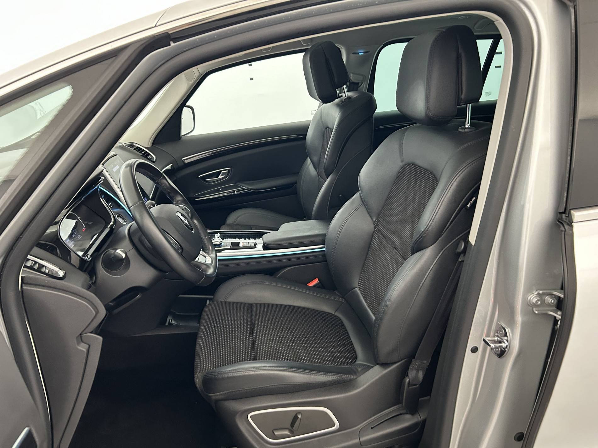 Vente en ligne Renault Espace 5 Espace Blue dCi 160 EDC au prix de 24 990 €