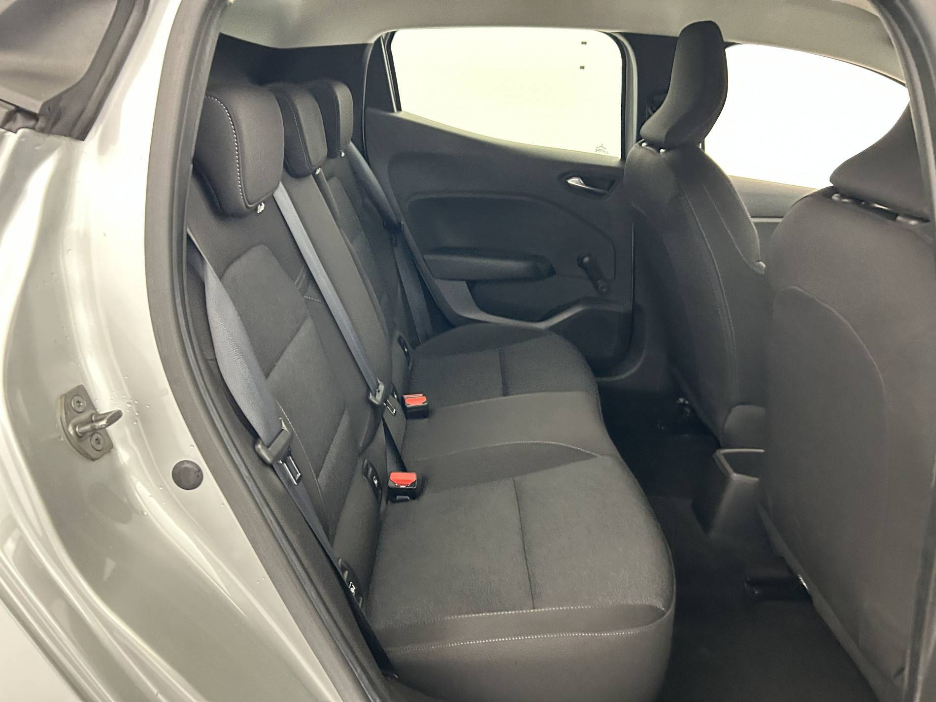 Vente en ligne Renault Clio 5 Clio TCe 90 au prix de 14 490 €