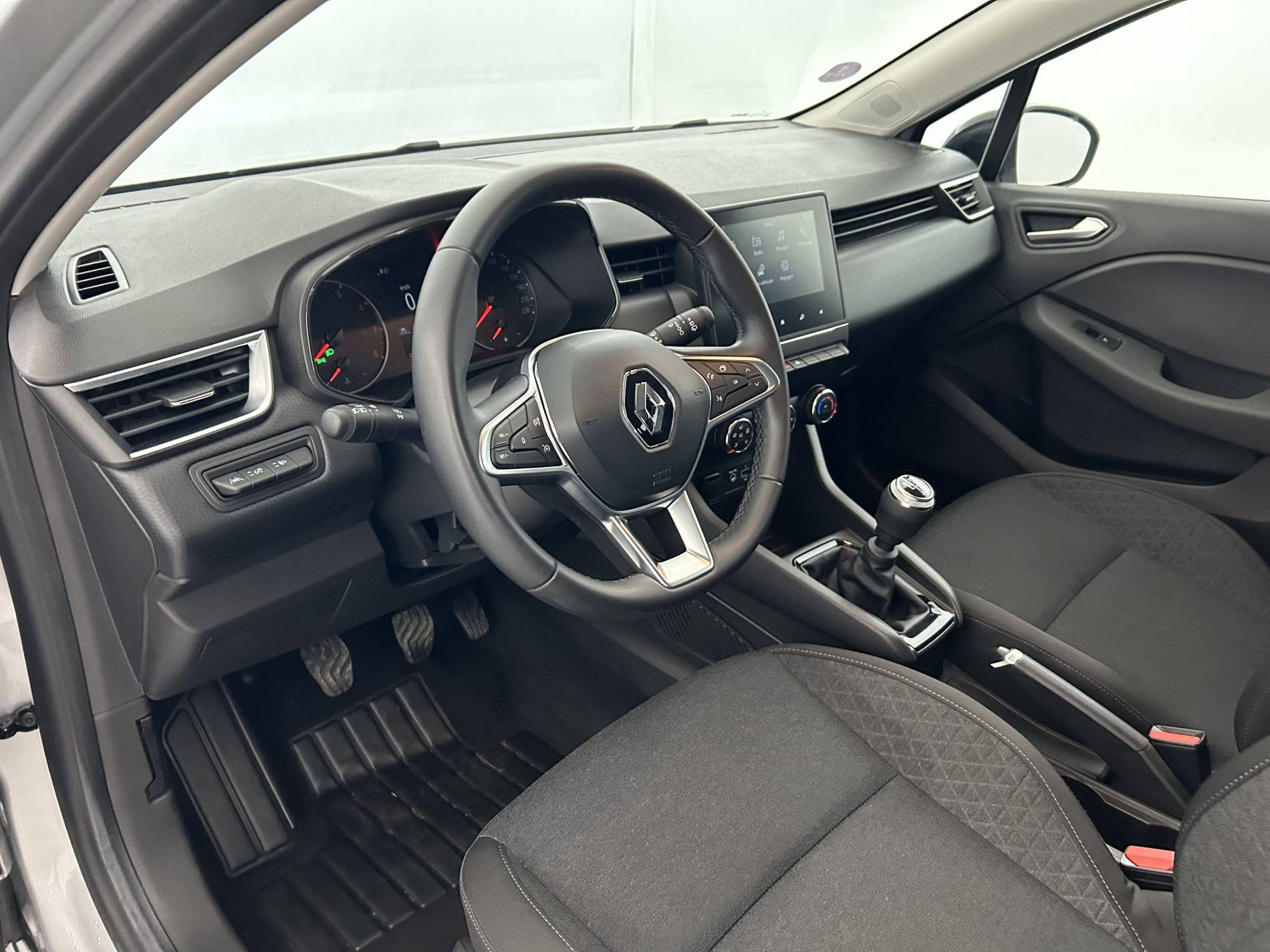 Vente en ligne Renault Clio 5 Clio TCe 90 au prix de 14 490 €