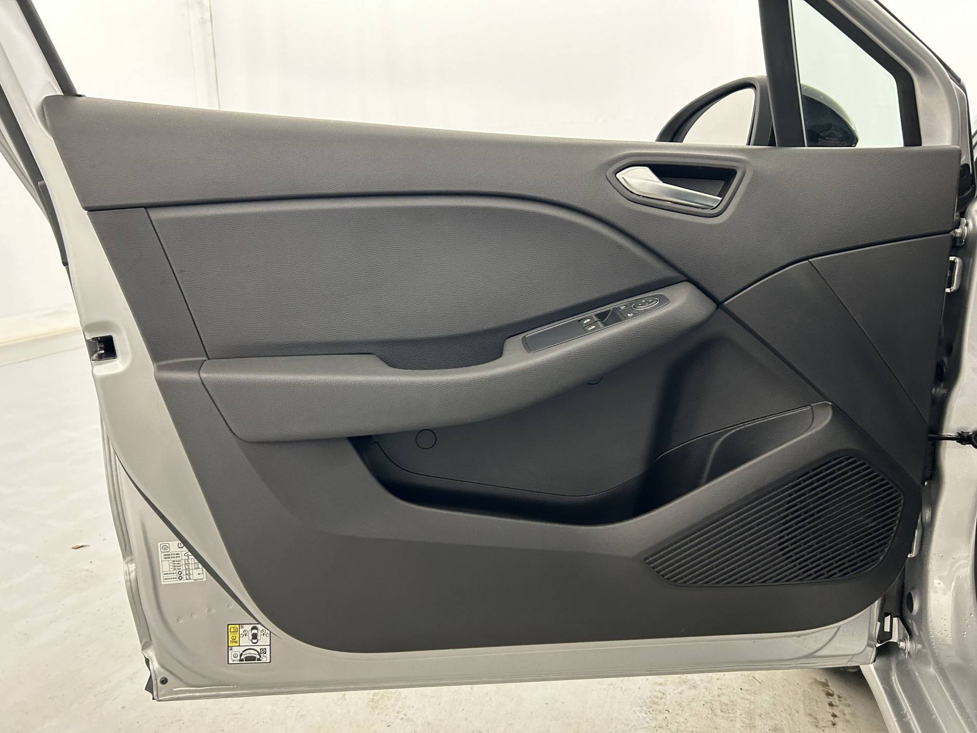 Vente en ligne Renault Clio 5 Clio TCe 90 au prix de 14 490 €