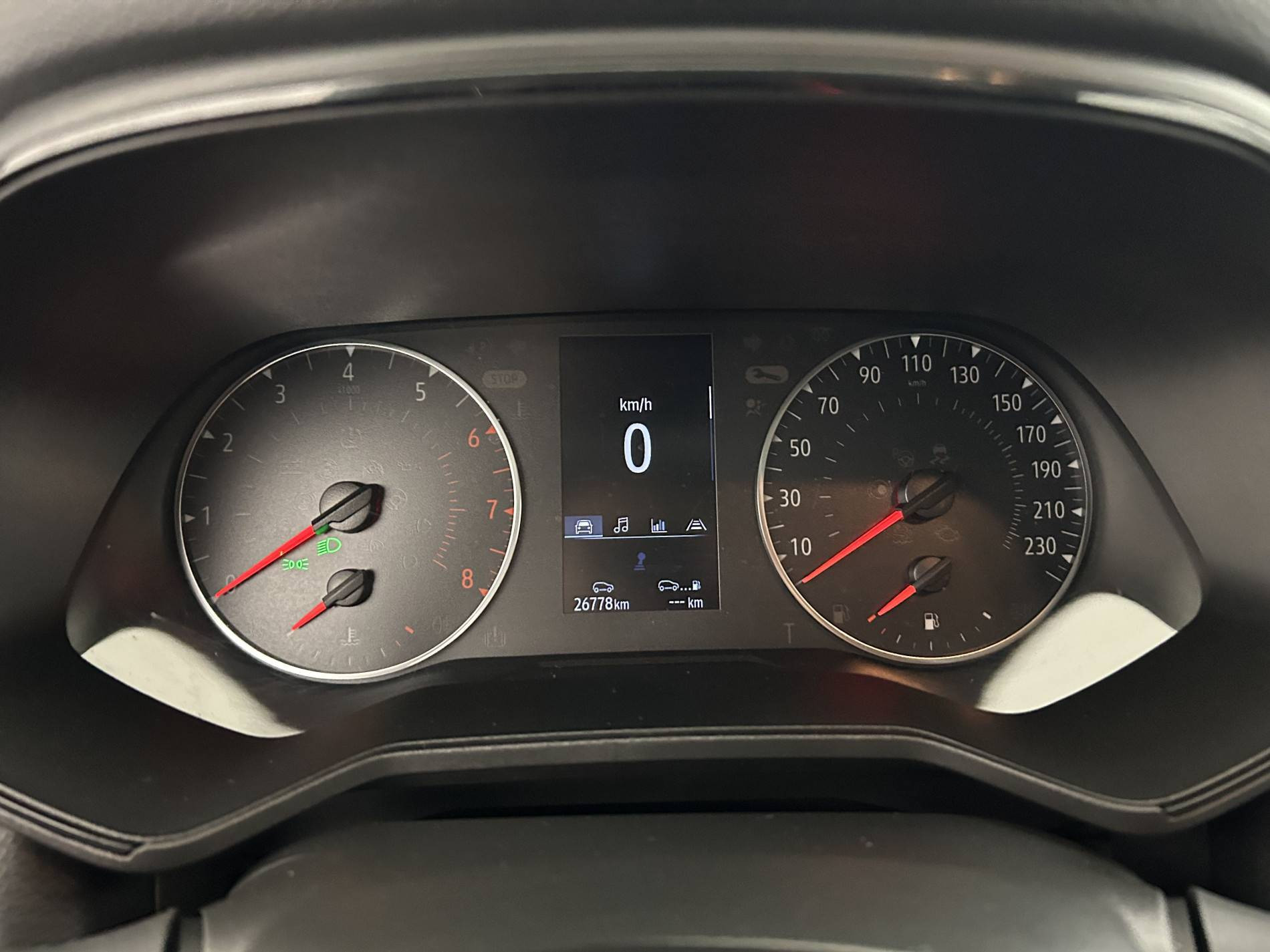 Vente en ligne Renault Clio 5 Clio TCe 90 au prix de 14 490 €