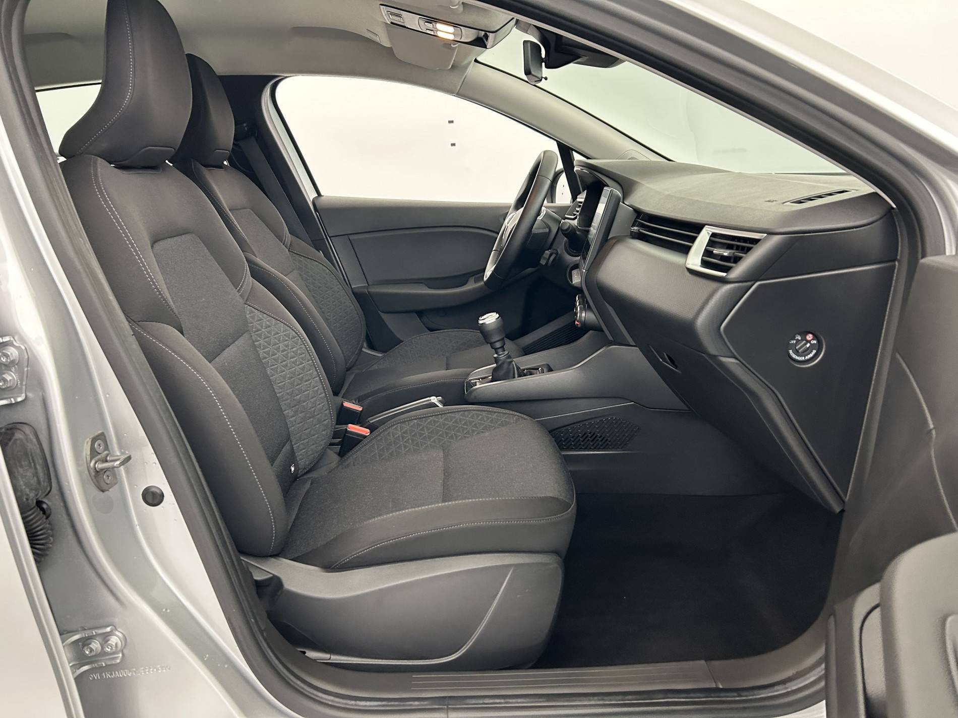 Vente en ligne Renault Clio 5 Clio TCe 90 au prix de 14 490 €