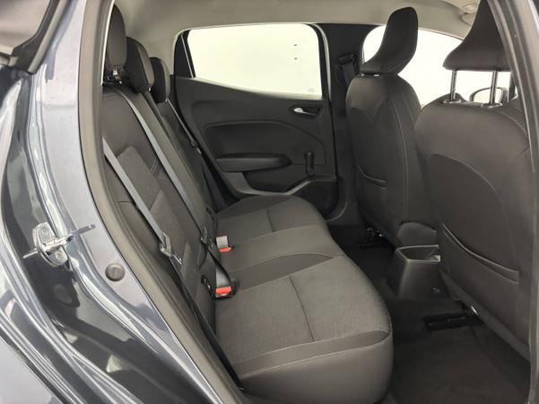 Vente en ligne Renault Clio 5 Clio TCe 90 - 21N au prix de 13 990 €