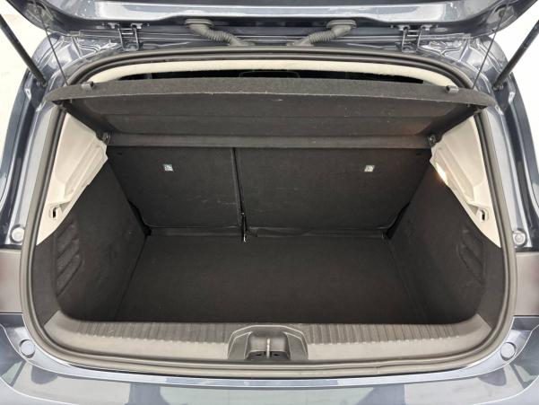 Vente en ligne Renault Clio 5 Clio TCe 90 - 21N au prix de 13 990 €