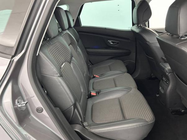 Vente en ligne Renault Scenic 4 Scenic TCe 140 FAP au prix de 14 690 €