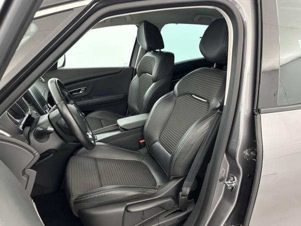 Vente en ligne Renault Scenic 4 Scenic TCe 140 FAP au prix de 14 690 €