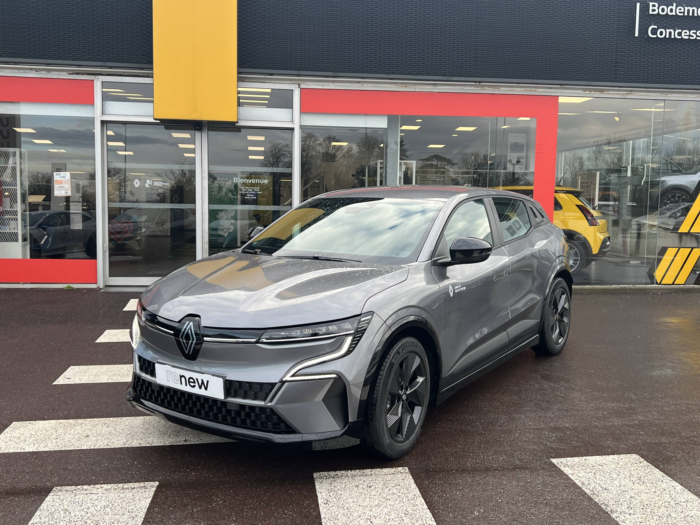 Renault Megane E-Tech  130 ch autonomie confort GSR2 occasion de 2025 en vente à Saint-Lô