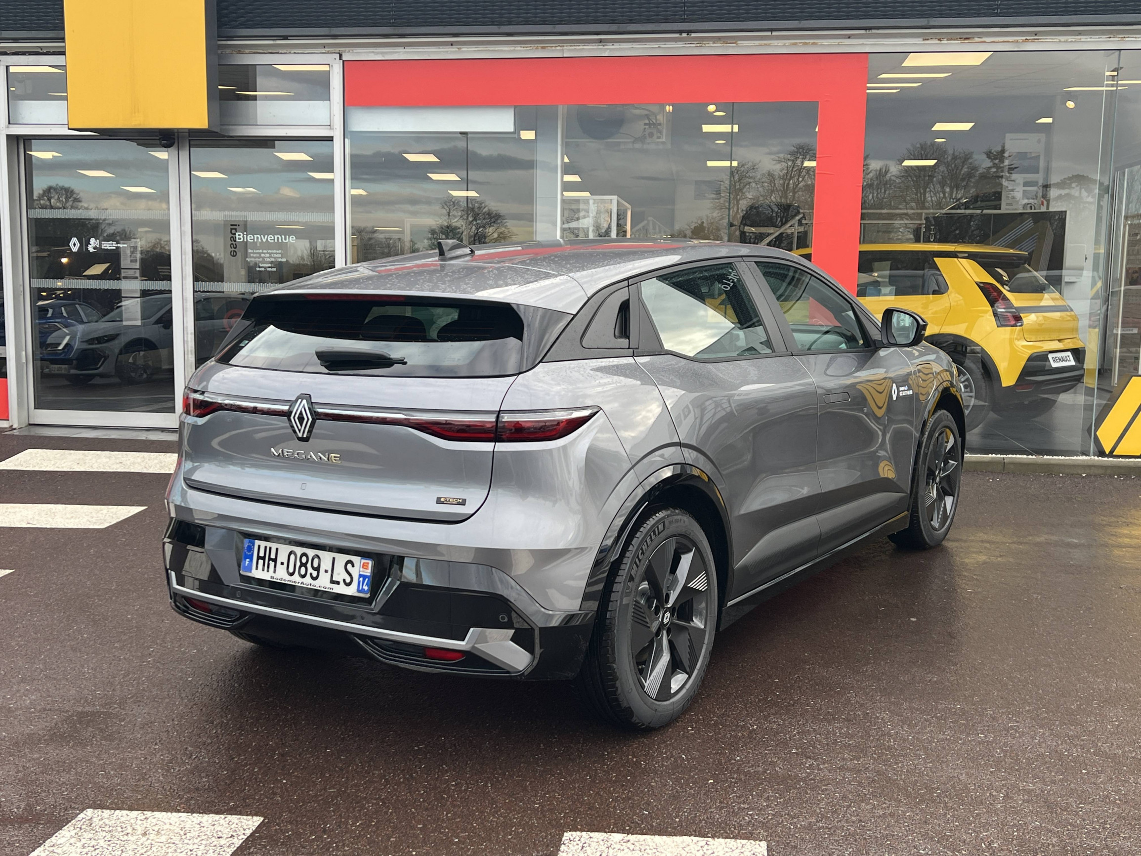 Vente en ligne Renault Megane E-Tech  130 ch autonomie confort GSR2 au prix de 34 900 €