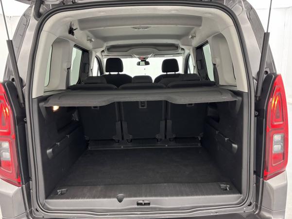 Vente en ligne Opel Combo Life  L1H1 1.5 Diesel 130 ch BVA8 Start/Stop au prix de 22 990 €