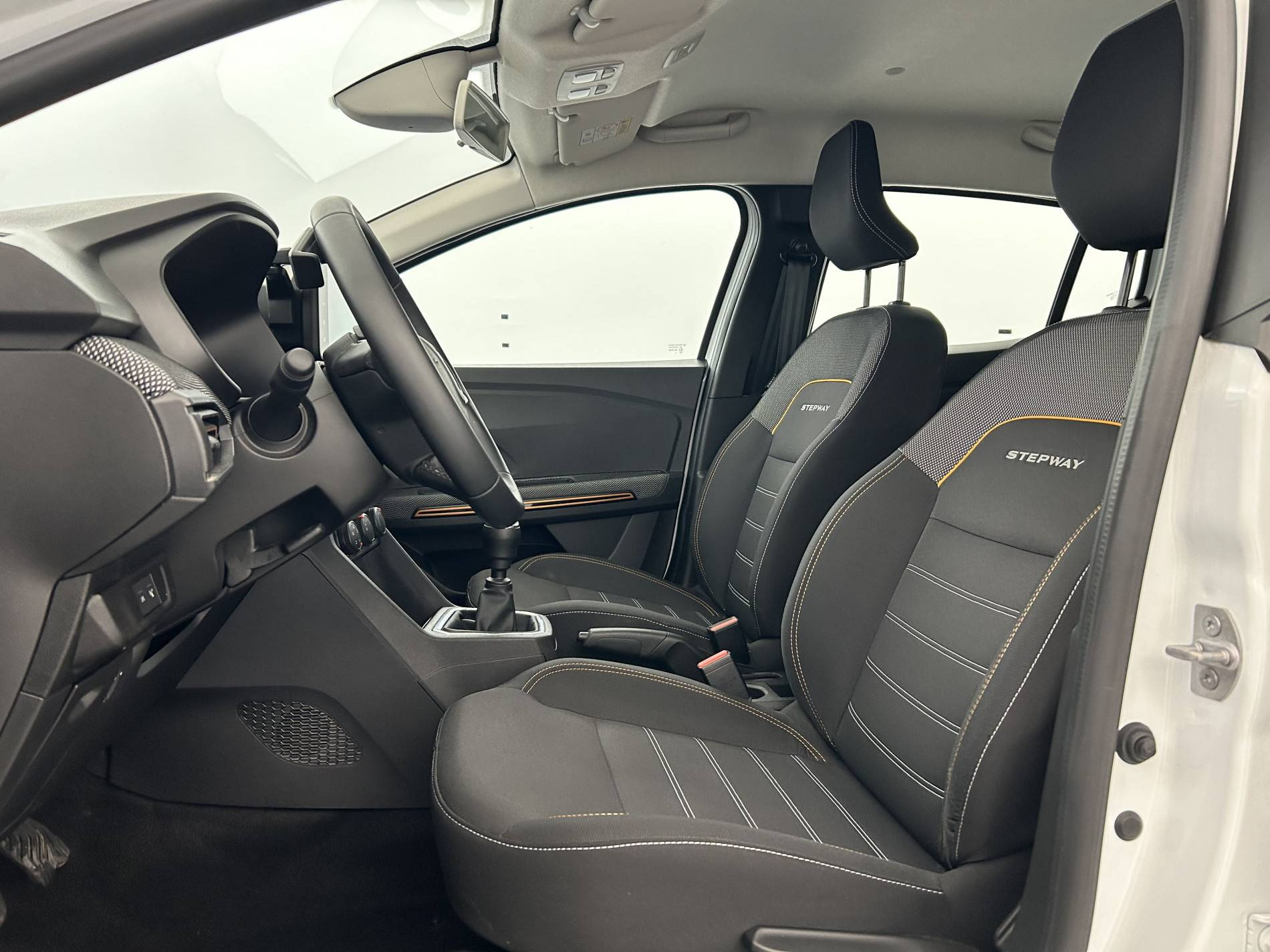 Vente en ligne Dacia Sandero  ECO-G 100 - 22 au prix de 13 790 €