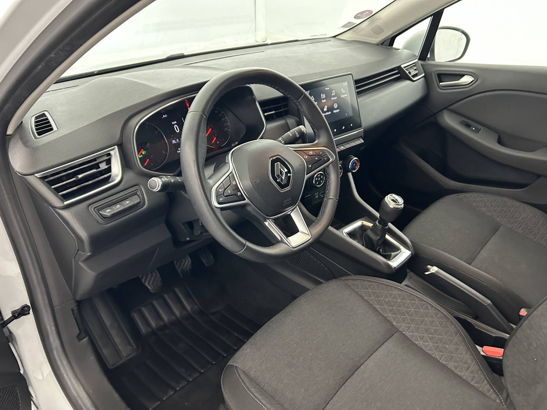 Vente en ligne Renault Clio 5 Clio TCe 100 au prix de 11 990 €