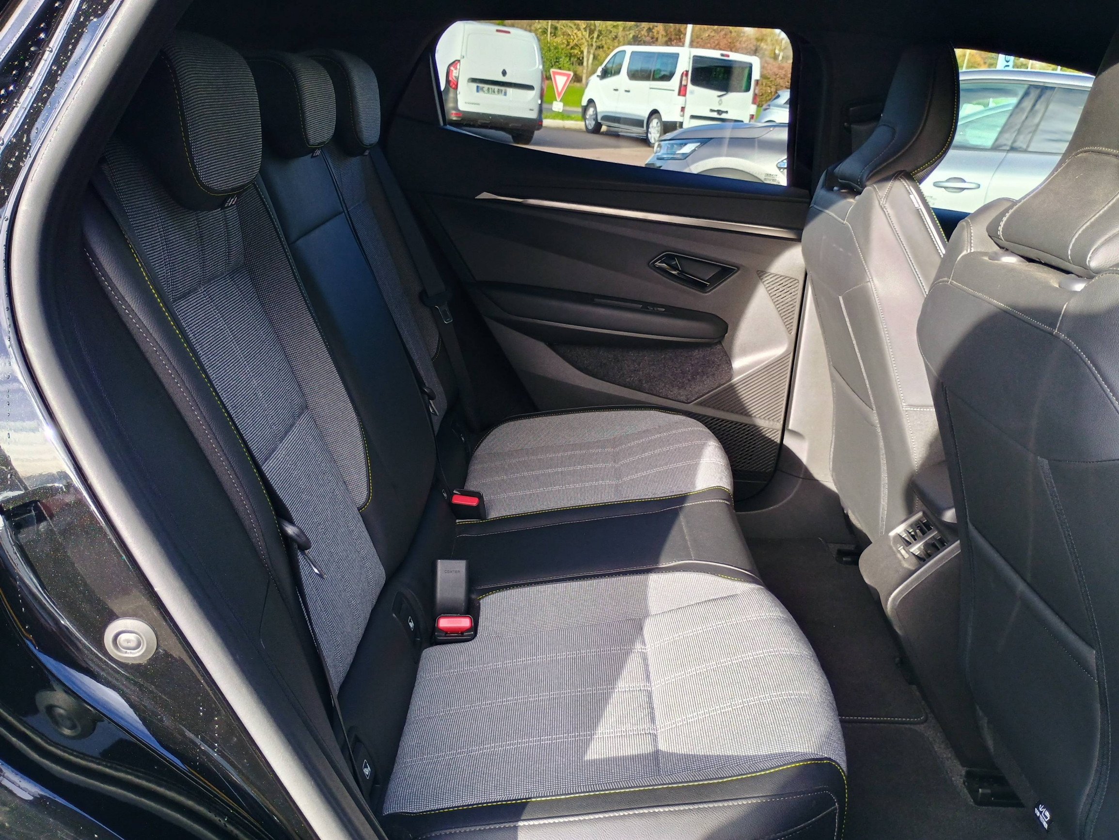 Vente en ligne Renault Megane E-Tech  EV60 220 ch super charge au prix de 23 990 €