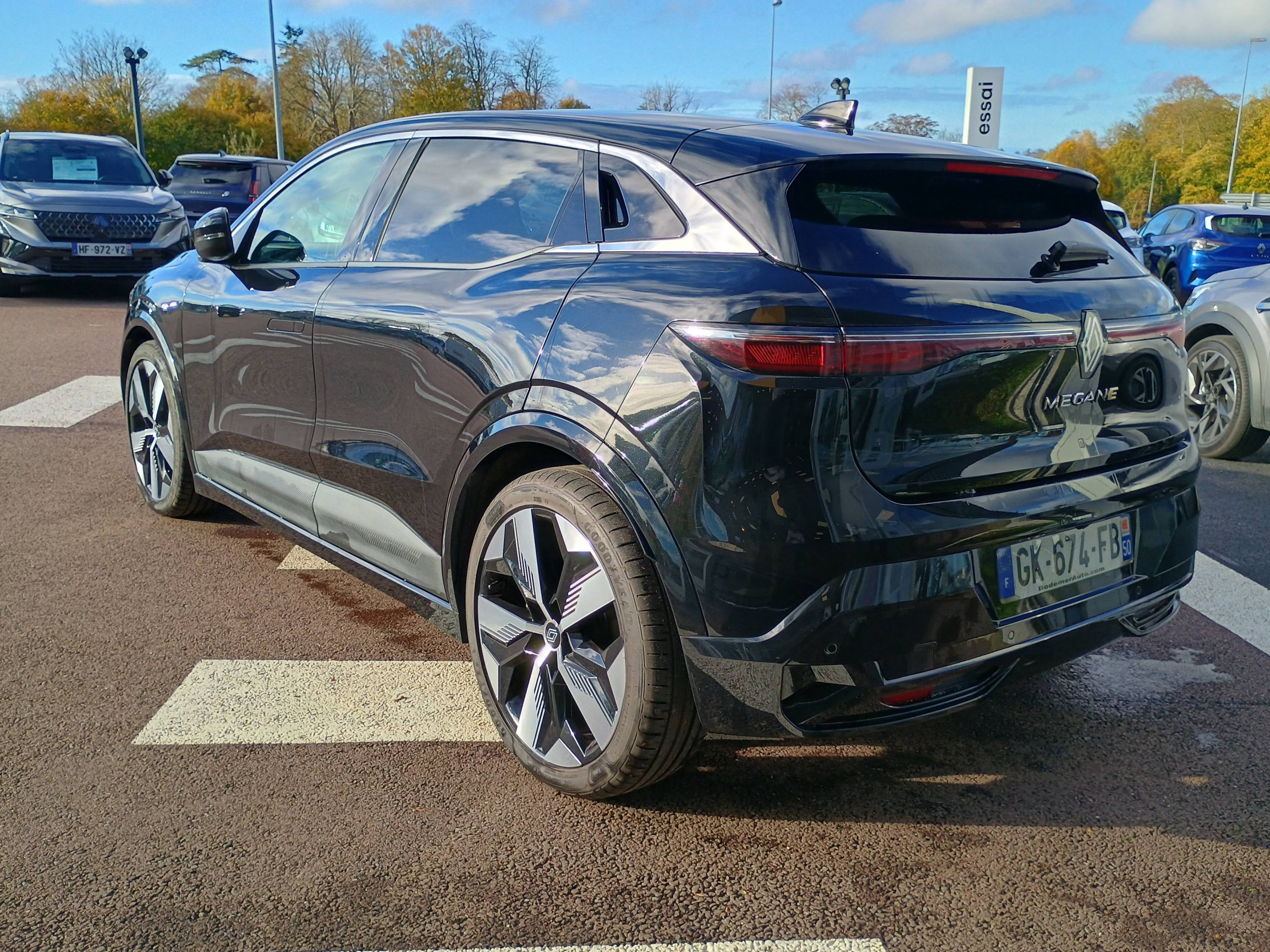 Vente en ligne Renault Megane E-Tech  EV60 220 ch super charge au prix de 23 990 €