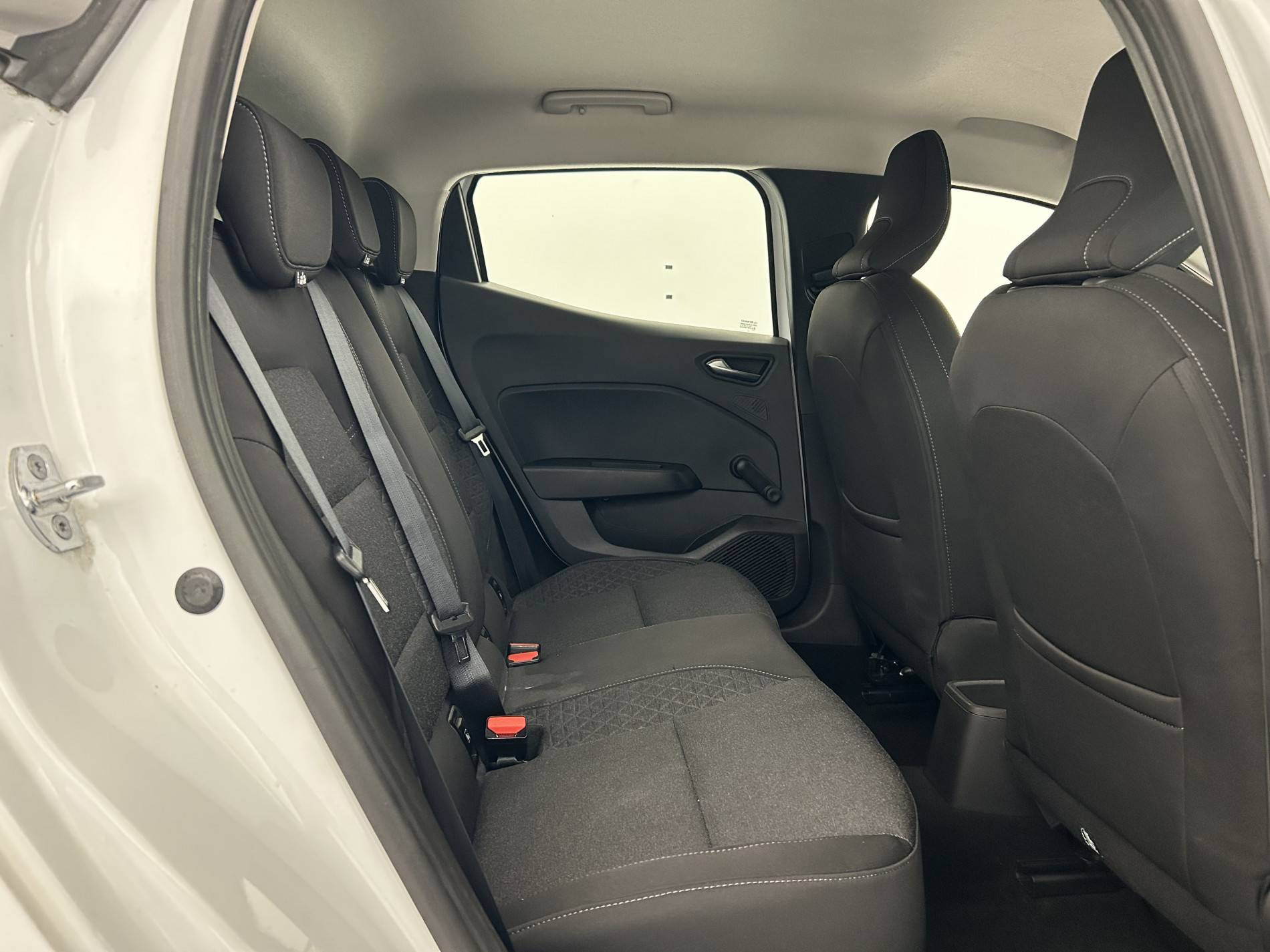 Vente en ligne Renault Clio 5 Clio TCe 100 GPL - 21 au prix de 12 590 €