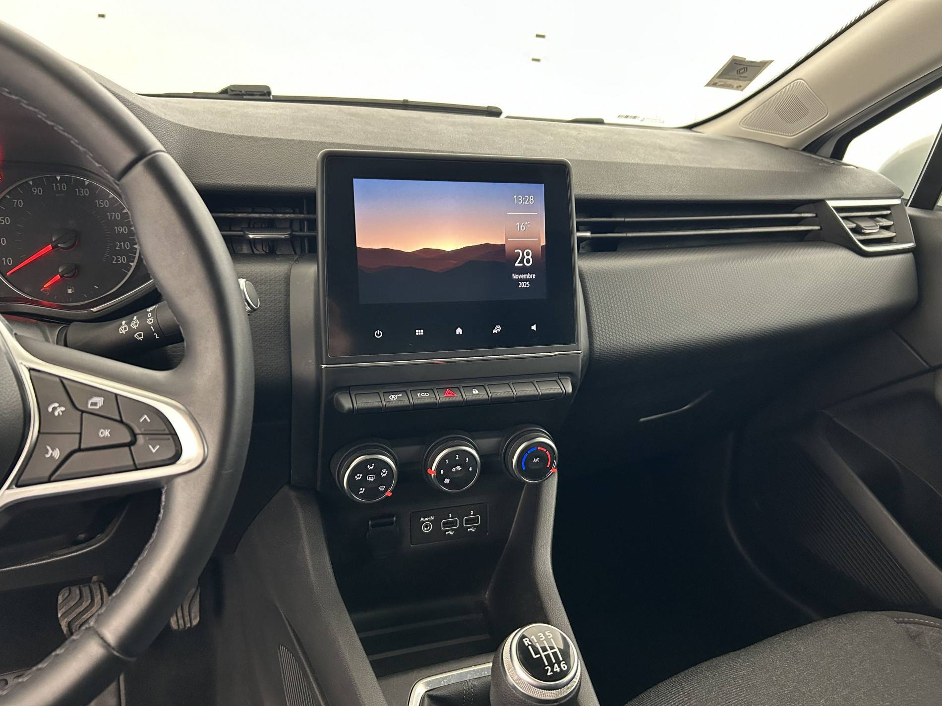 Vente en ligne Renault Clio 5 Clio TCe 100 GPL - 21 au prix de 12 590 €