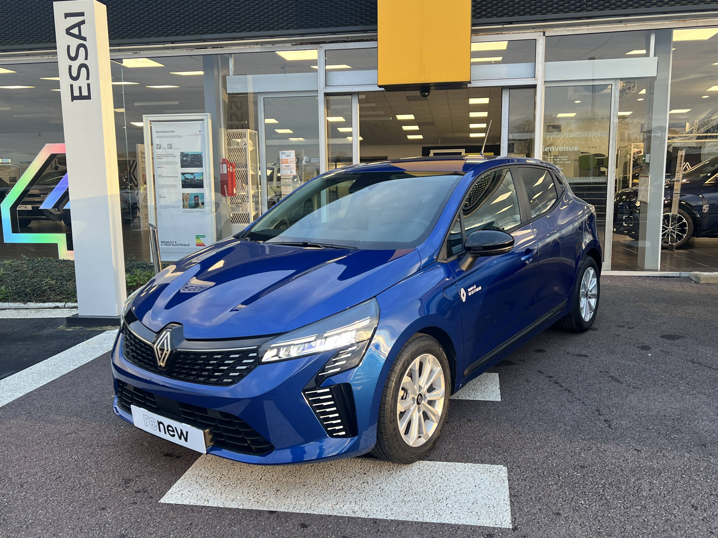 Renault Clio 5 Clio Eco-G 100 ch occasion de 2025 en vente à Saint-Lô