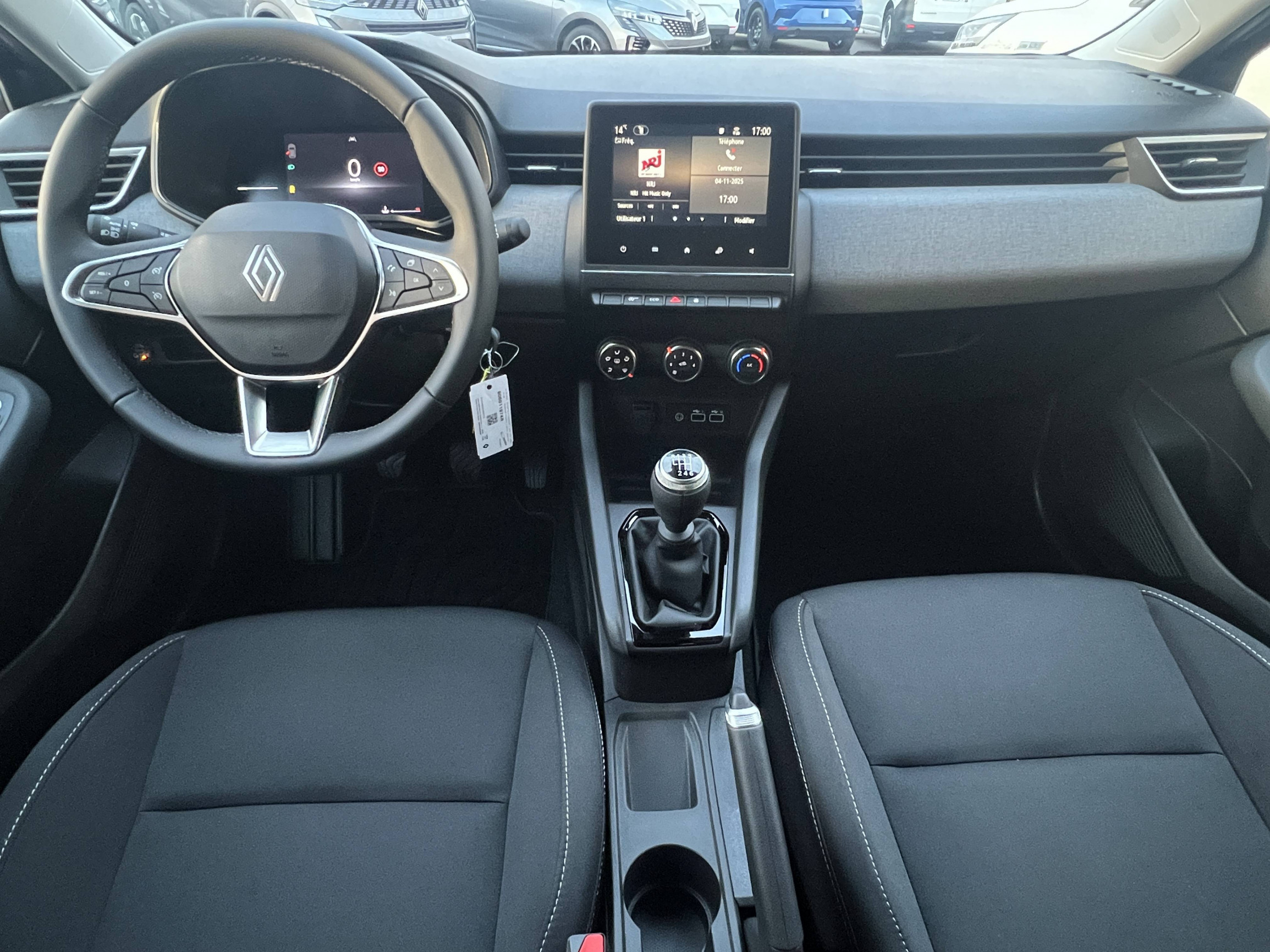 Vente en ligne Renault Clio 5 Clio Eco-G 100 ch au prix de 18 790 €