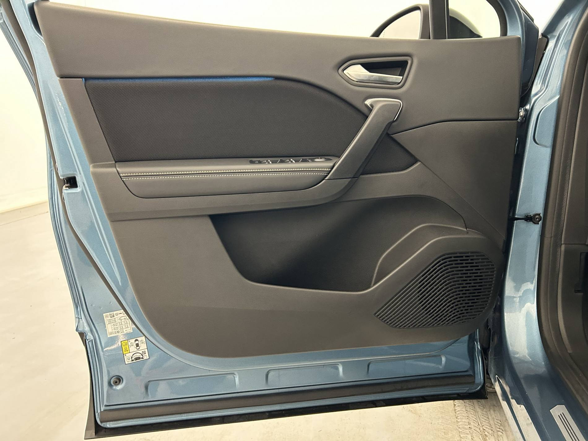 Vente en ligne Renault Symbioz  E-Tech full hybrid 145 au prix de 31 990 €