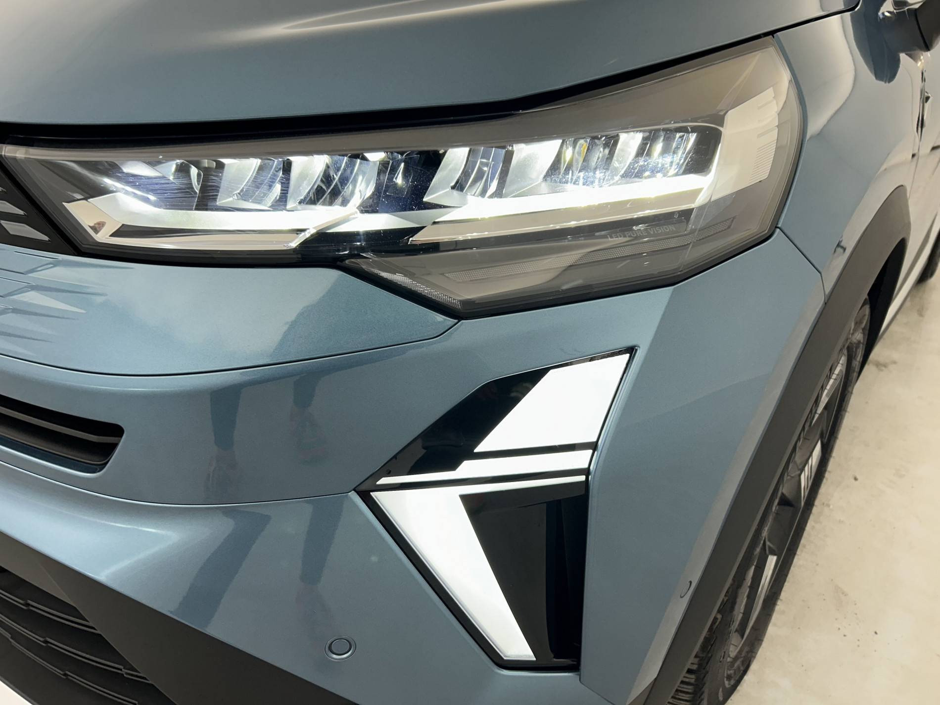 Vente en ligne Renault Symbioz  E-Tech full hybrid 145 au prix de 31 990 €