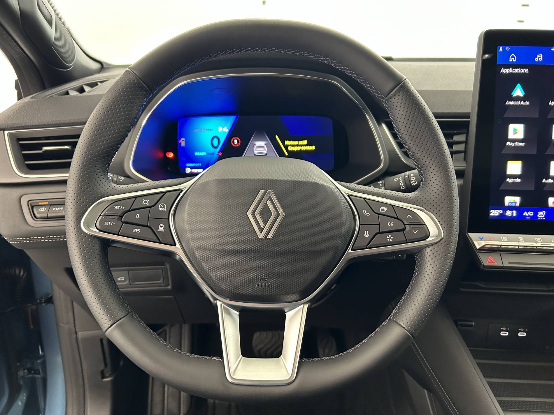 Vente en ligne Renault Symbioz  E-Tech full hybrid 145 au prix de 31 990 €