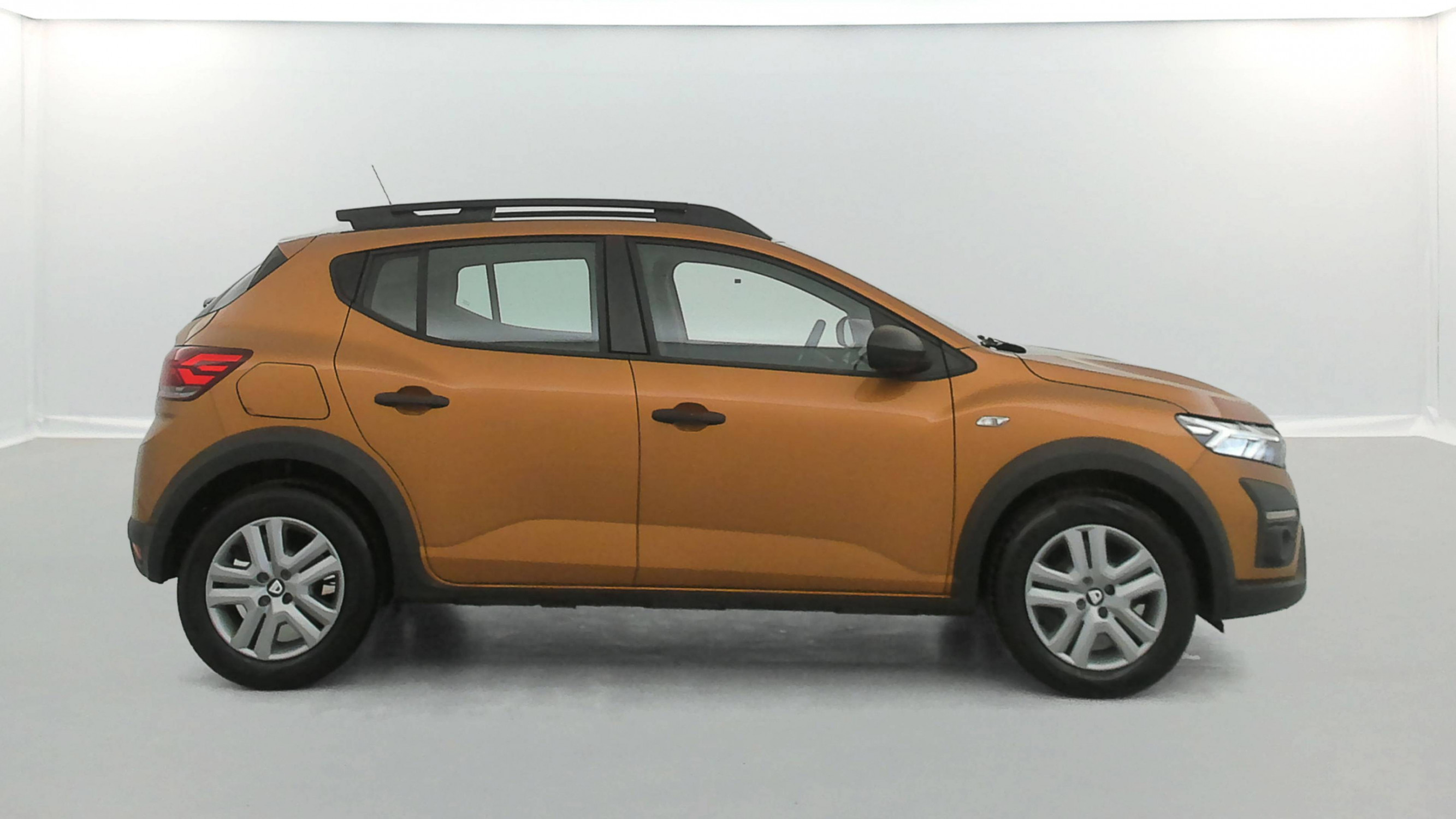 Vente en ligne Dacia Sandero 3  ECO-G 100 au prix de 11 790 €