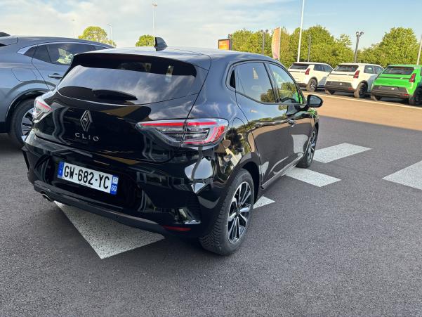 Vente en ligne Renault Clio 5 Clio TCe 90 au prix de 17 990 €