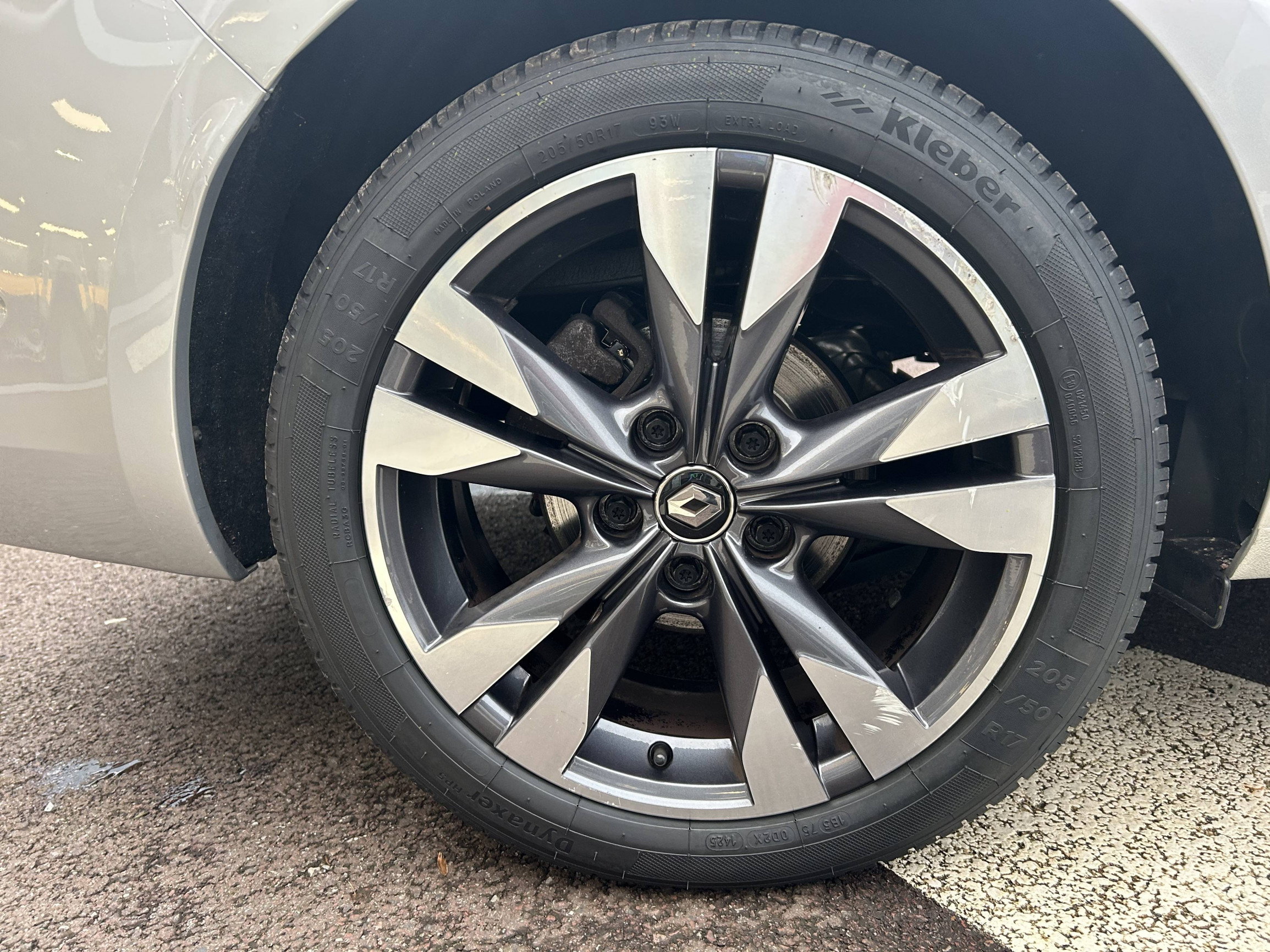 Vente en ligne Renault Megane 4 Estate Mégane IV Estate Blue dCi 115 EDC au prix de 15 990 €