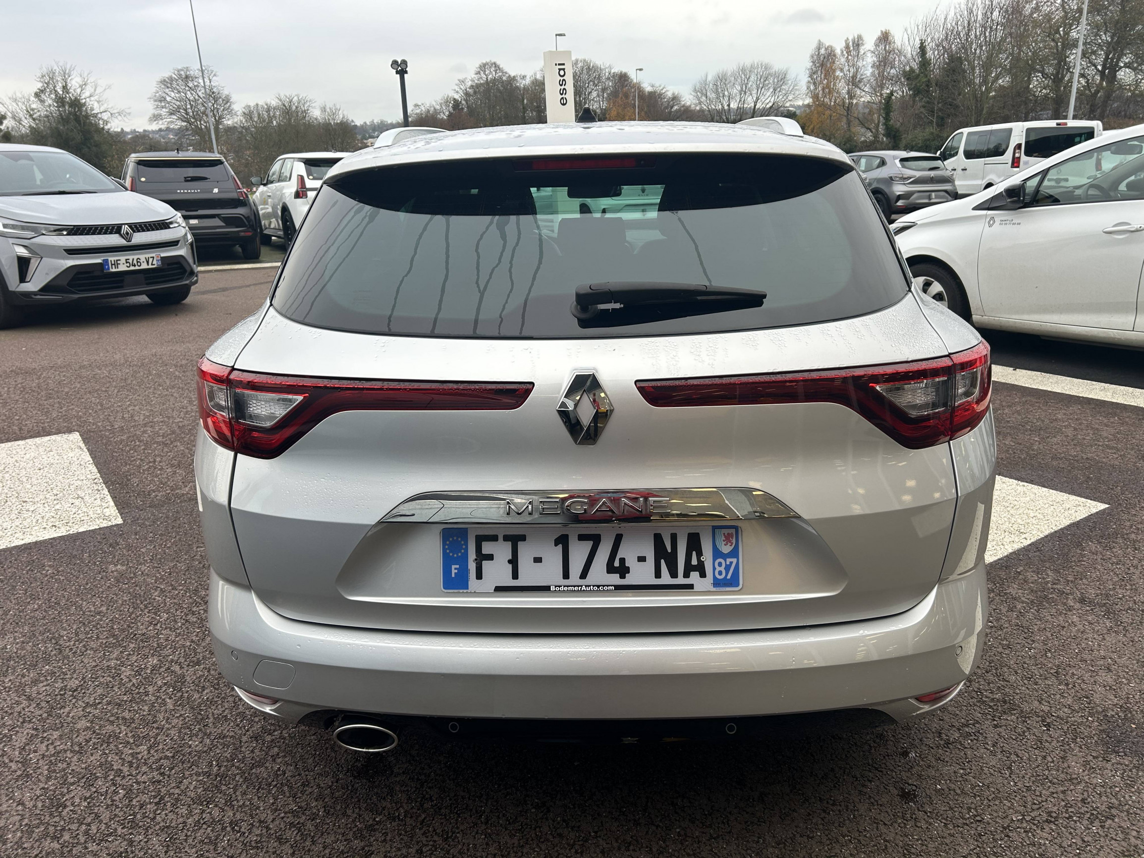 Vente en ligne Renault Megane 4 Estate Mégane IV Estate Blue dCi 115 EDC au prix de 15 990 €