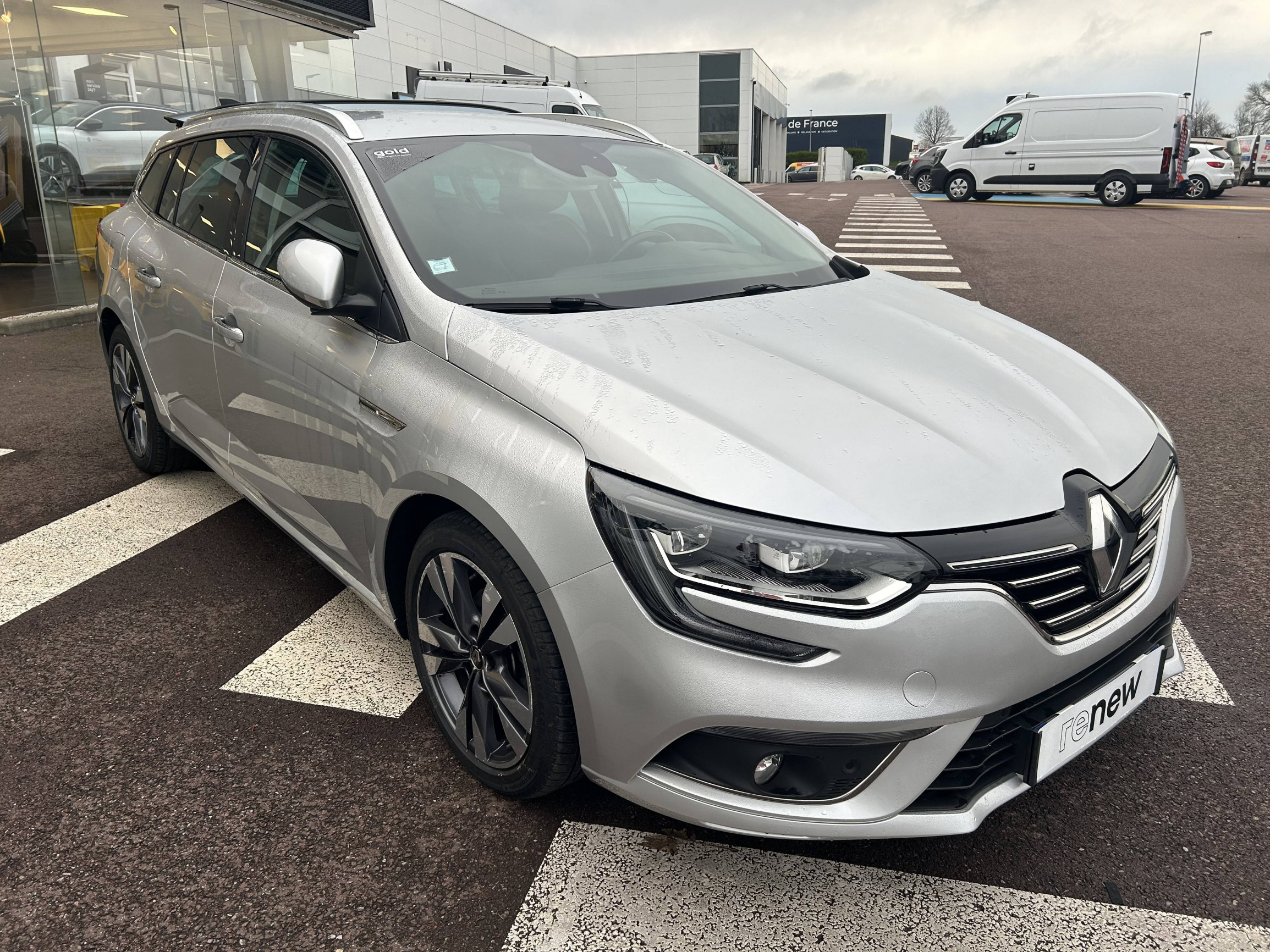 Vente en ligne Renault Megane 4 Estate Mégane IV Estate Blue dCi 115 EDC au prix de 15 990 €