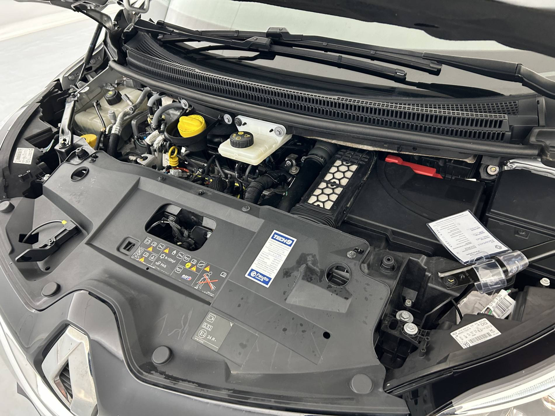 Vente en ligne Renault Grand Scenic 4 Grand Scenic Blue dCi 120 EDC au prix de 16 990 €