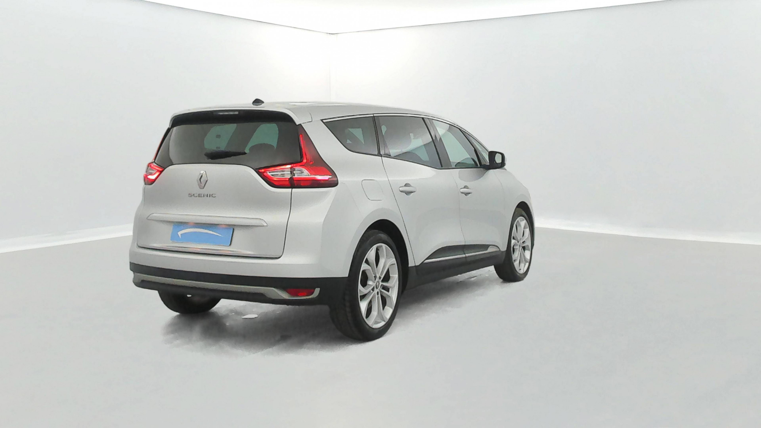 Vente en ligne Renault Grand Scenic 4 Grand Scenic Blue dCi 120 EDC au prix de 16 990 €