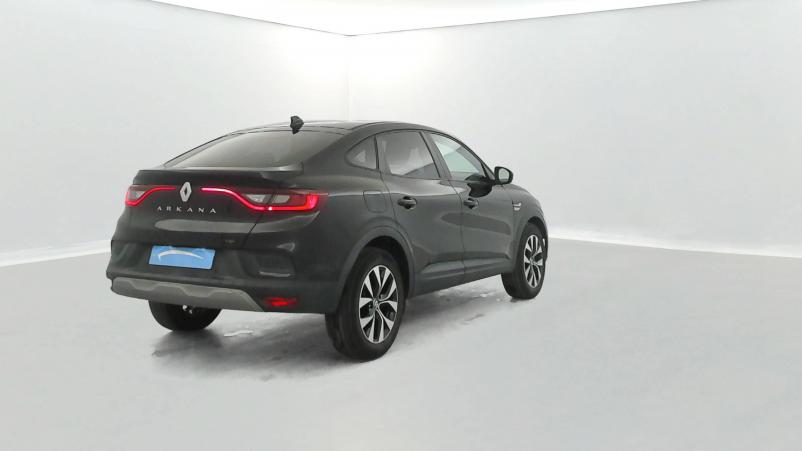 Vente en ligne Renault Arkana  E-Tech hybride 145 - 22 au prix de 21 990 €