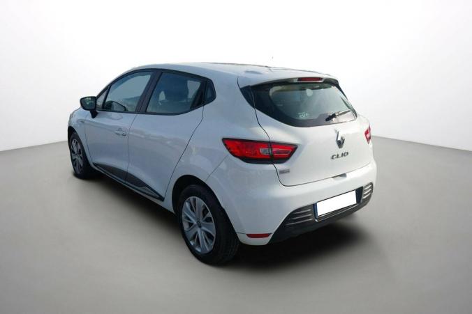 Vente en ligne Renault Clio 4 Clio TCe 75 E6C au prix de 10 190 €