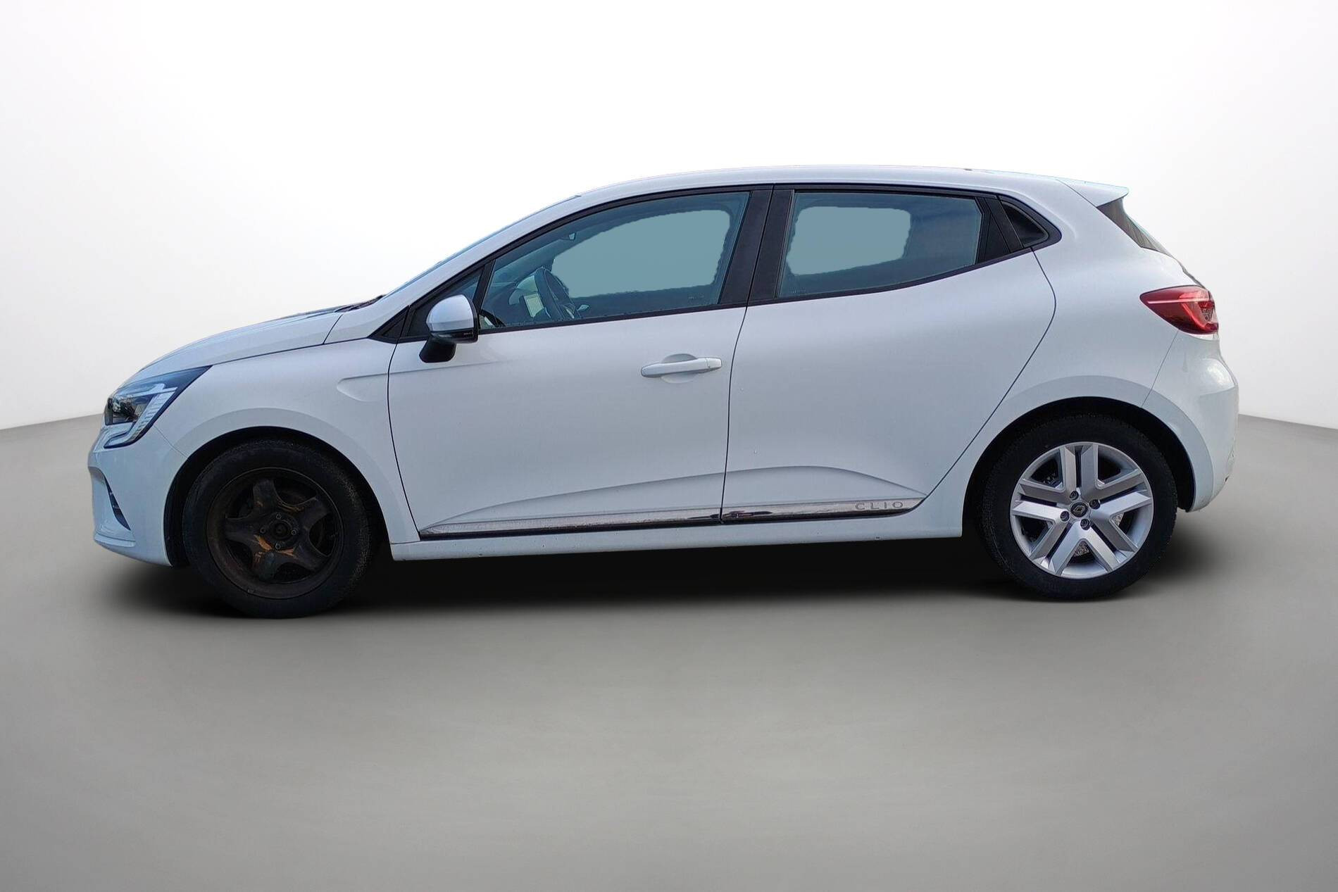 Vente en ligne Renault Clio 5 Clio TCe 90 - 21N au prix de 12 850 €