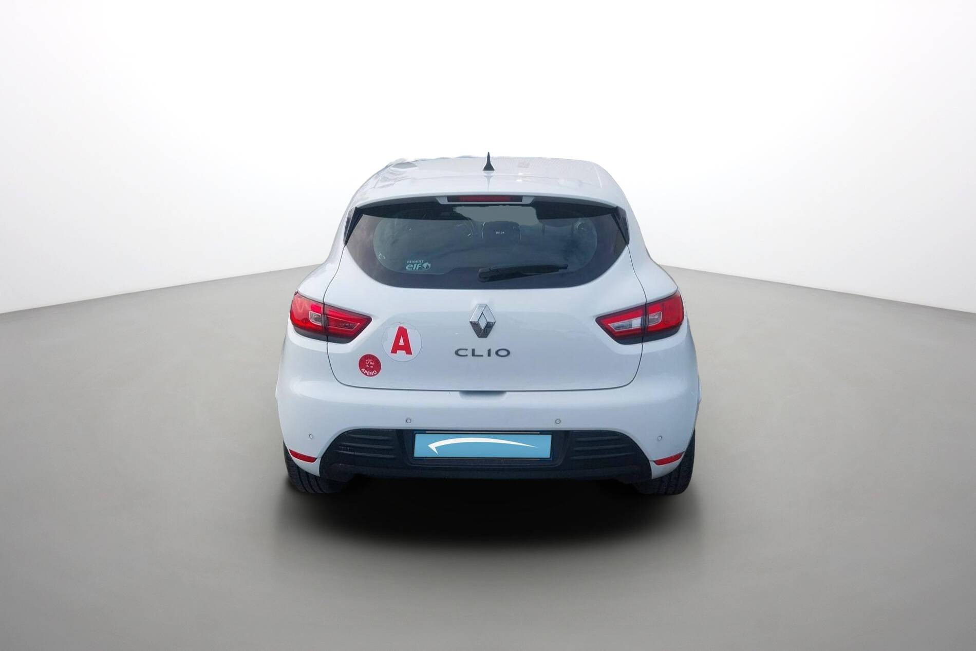 Vente en ligne Renault Clio 4 Clio dCi 75 E6C au prix de 10 890 €