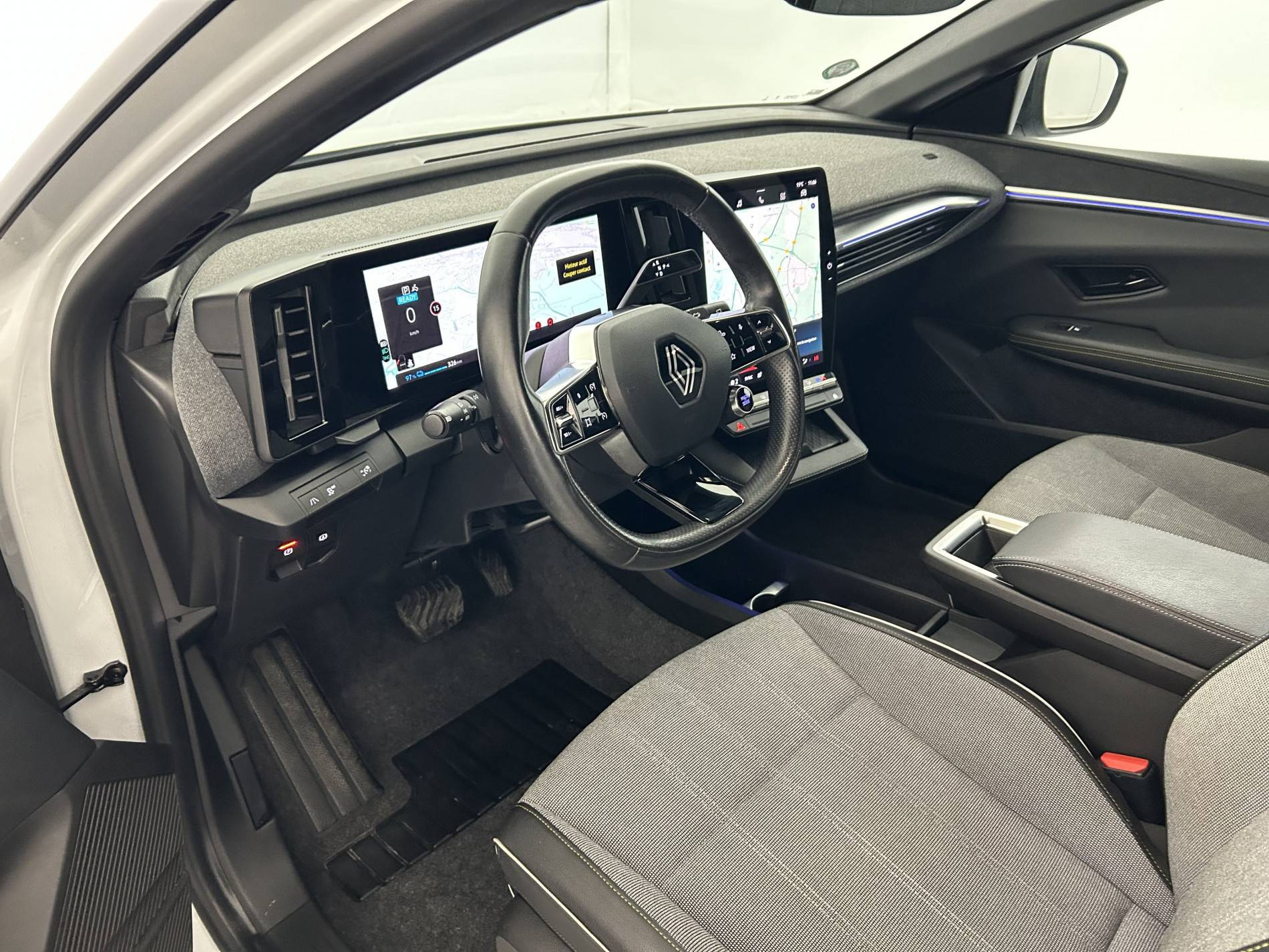 Vente en ligne Renault Megane E-Tech  EV60 220 ch optimum charge au prix de 21 990 €