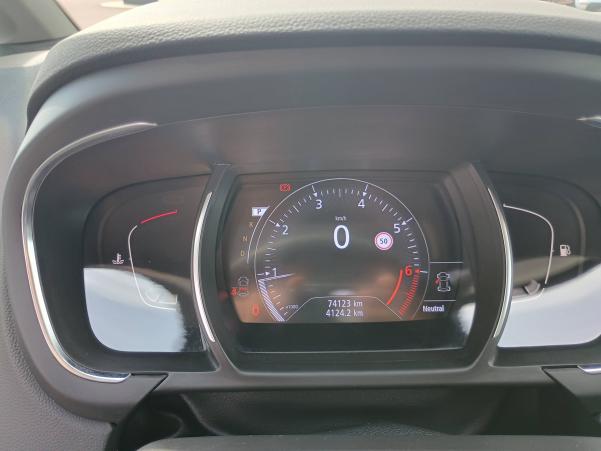 Vente en ligne Renault Scenic 4 Scenic TCe 140 FAP EDC au prix de 18 990 €