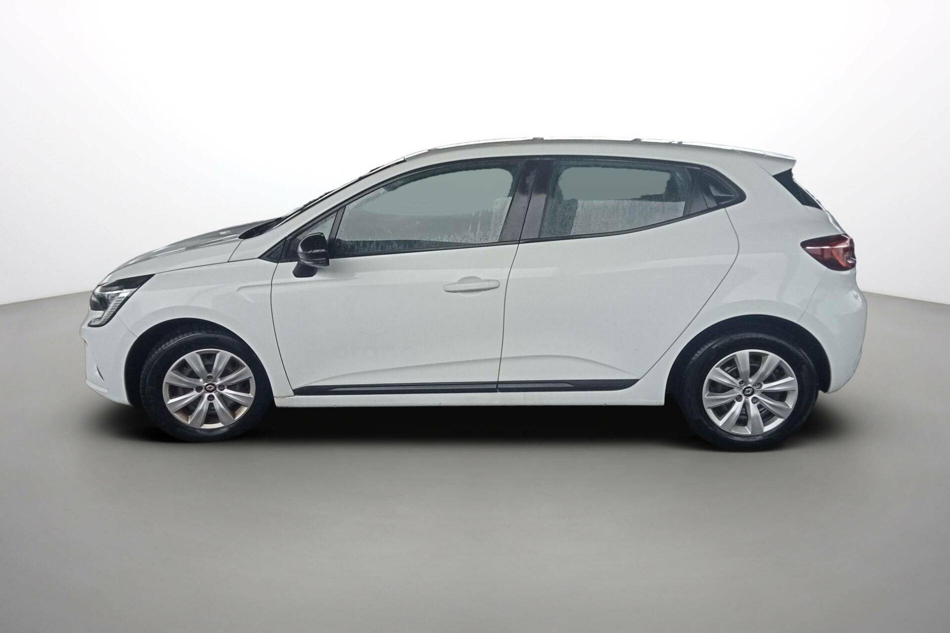 Vente en ligne Renault Clio 5 CLIO SOCIETE BLUE DCI 85 au prix de 11 490 €