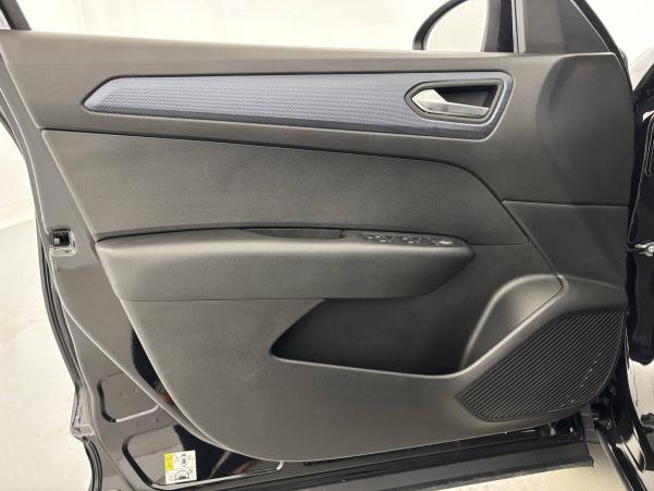 Vente en ligne Renault Arkana  E-Tech hybride 145 - 22 au prix de 21 080 €