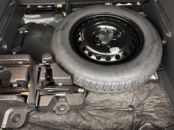 Vente en ligne Renault Arkana  E-Tech hybride 145 - 22 au prix de 21 080 €