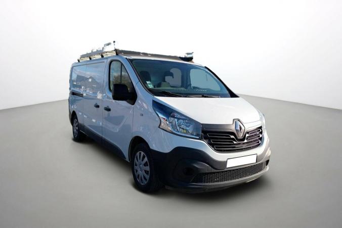 Vente en ligne Renault Trafic 3 Fourgon TRAFIC FGN L2H1 1200 KG DCI 125 ENERGY E6 au prix de 17 880 €