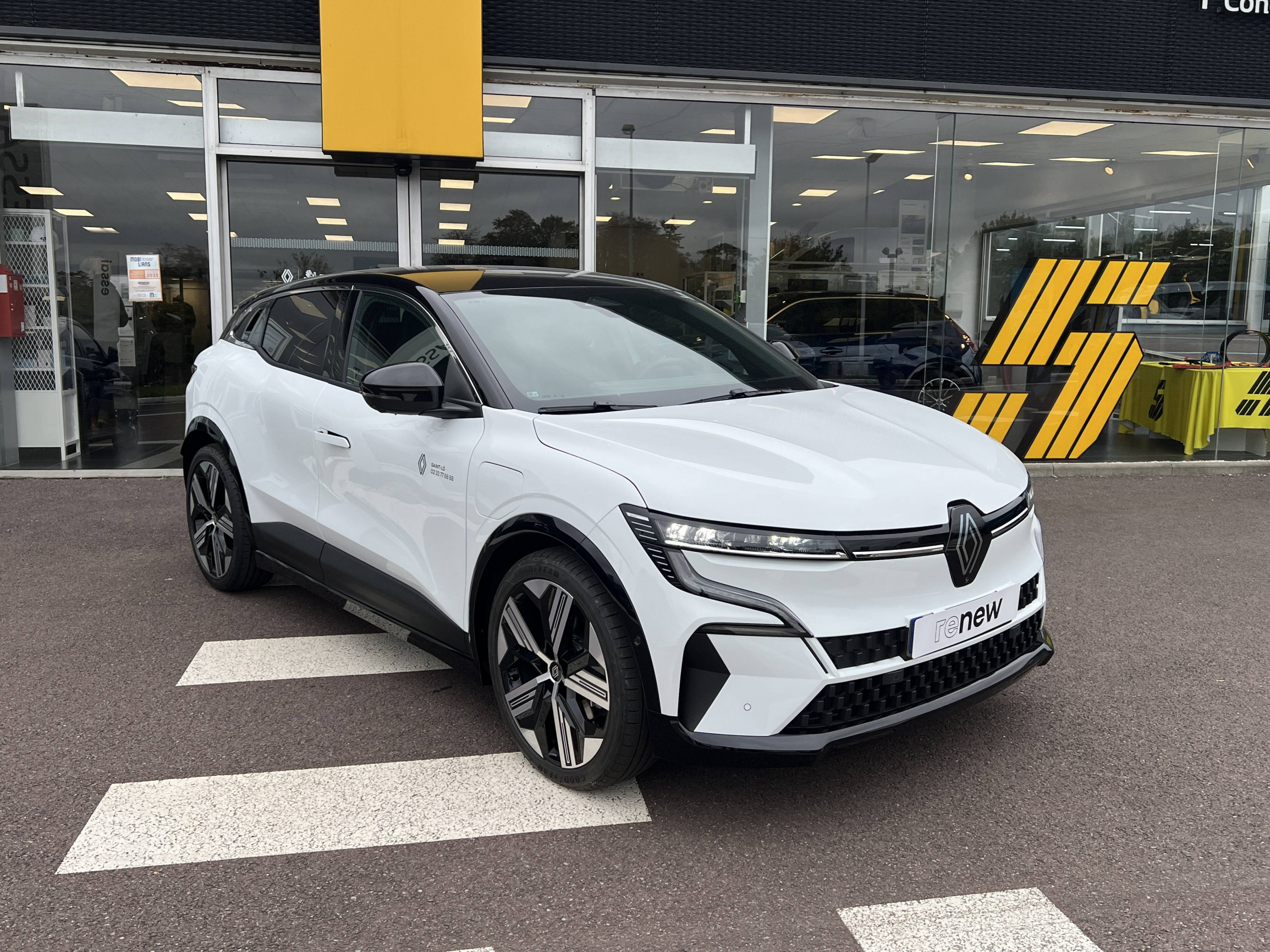 Vente en ligne Renault Megane E-Tech  220 ch autonomie confort GSR2 au prix de 35 990 €