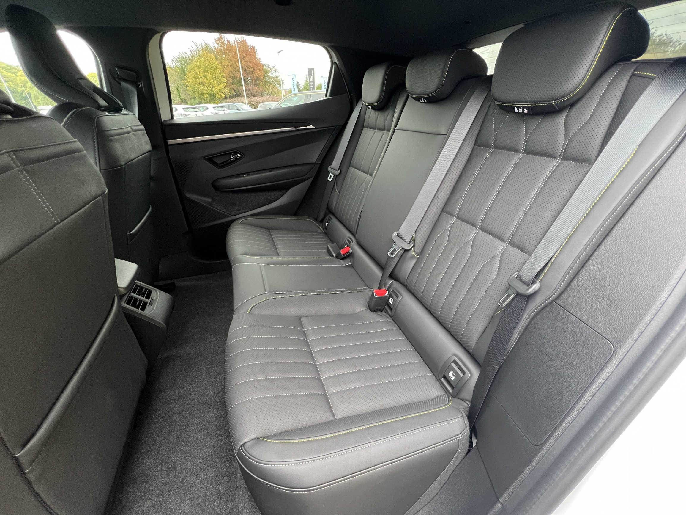 Vente en ligne Renault Megane E-Tech  220 ch autonomie confort GSR2 au prix de 35 990 €