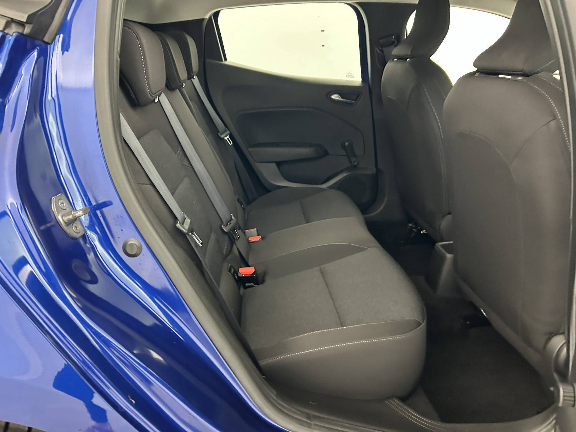 Vente en ligne Renault Clio 5 Clio TCe 90 au prix de 14 990 €