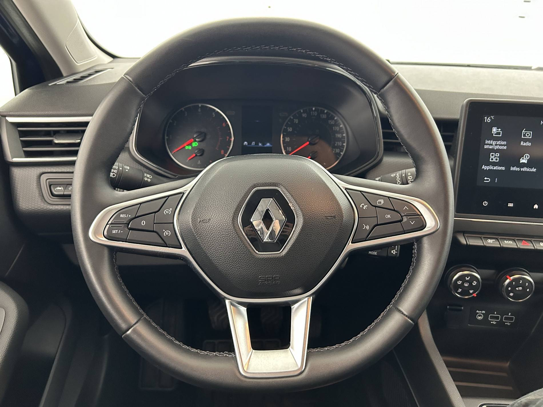 Vente en ligne Renault Clio 5 Clio TCe 90 au prix de 14 990 €