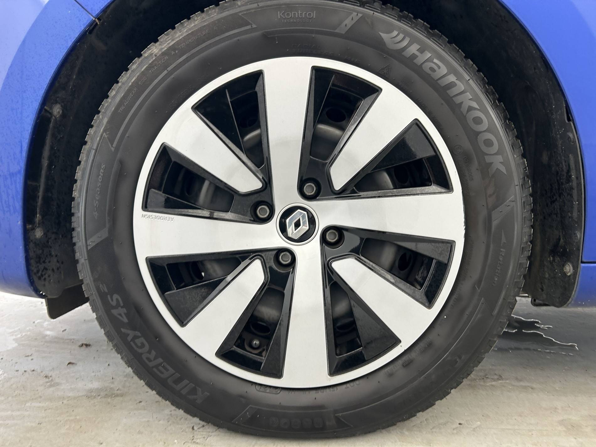 Vente en ligne Renault Clio 5 Clio TCe 90 au prix de 14 990 €