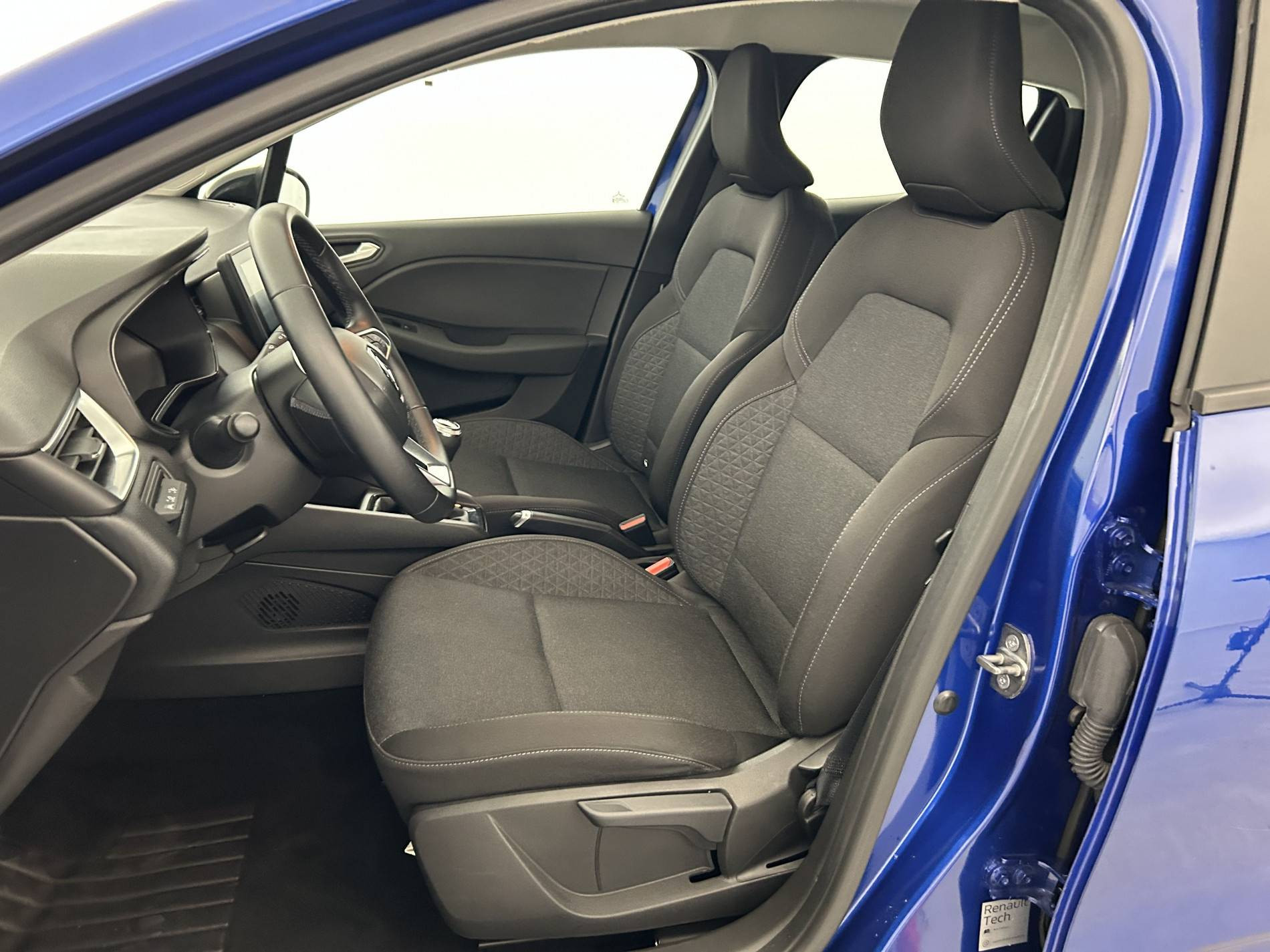 Vente en ligne Renault Clio 5 Clio TCe 90 au prix de 14 990 €