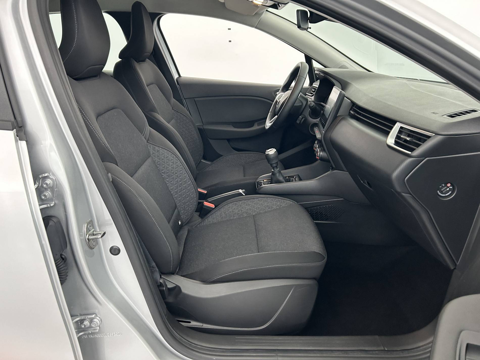 Vente en ligne Renault Clio 5 Clio TCe 90 au prix de 14 990 €